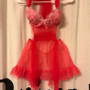 NWOT！Sexy lingerie set